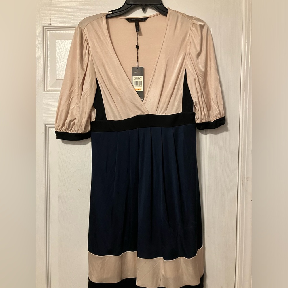 Women’s BCBG Maxazria Dress Size S NWT!